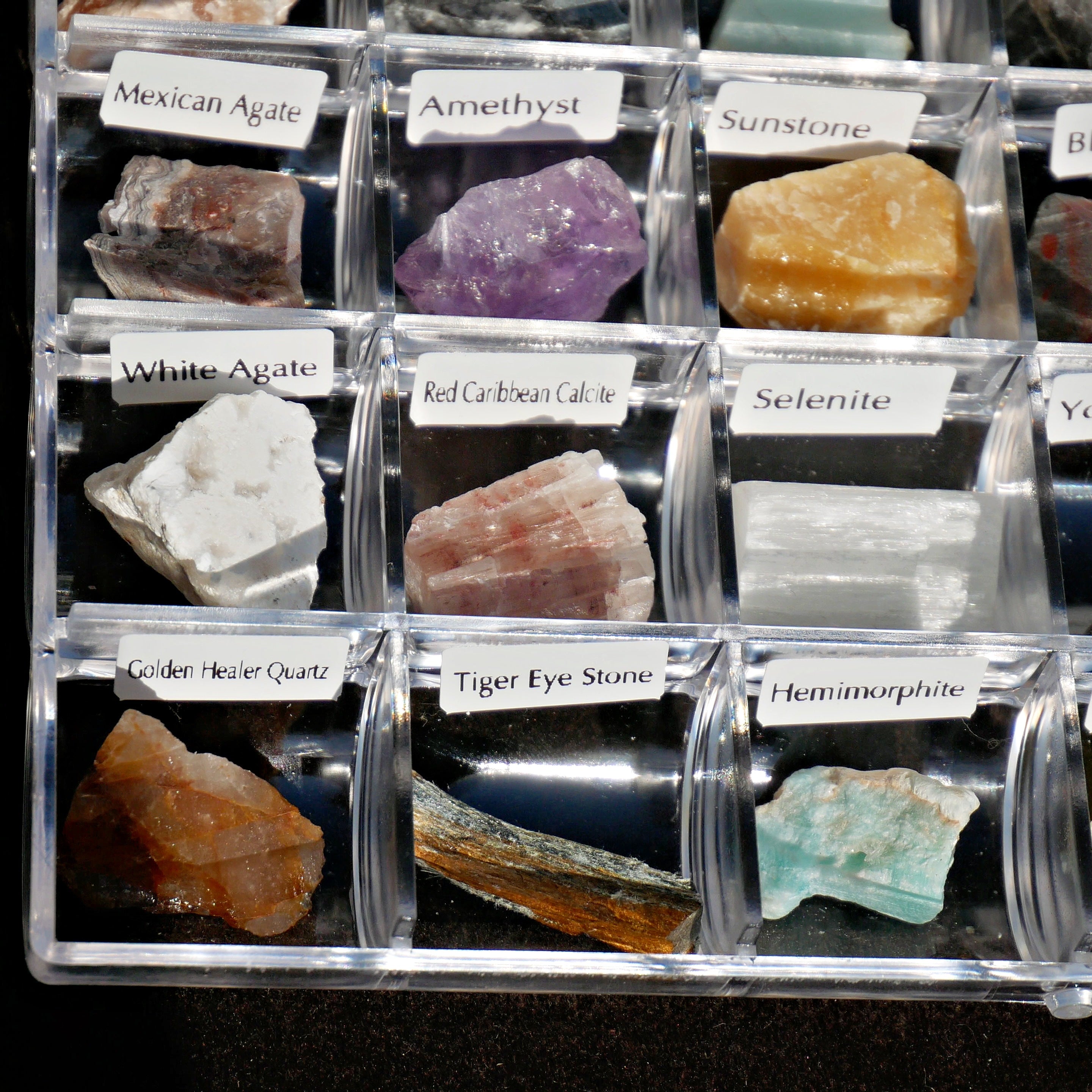 24pcs natural crystal gem mineral specimen box Crystal Healing Crystal Meditation Reiki Home decor  Gifts